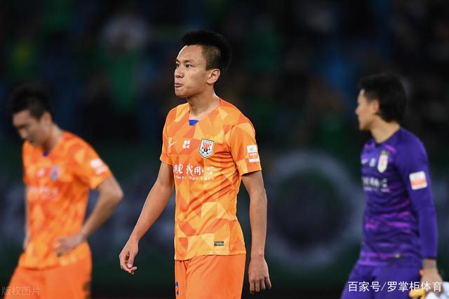 慢镜头：国米关注博洛尼亚前锋卡斯特罗